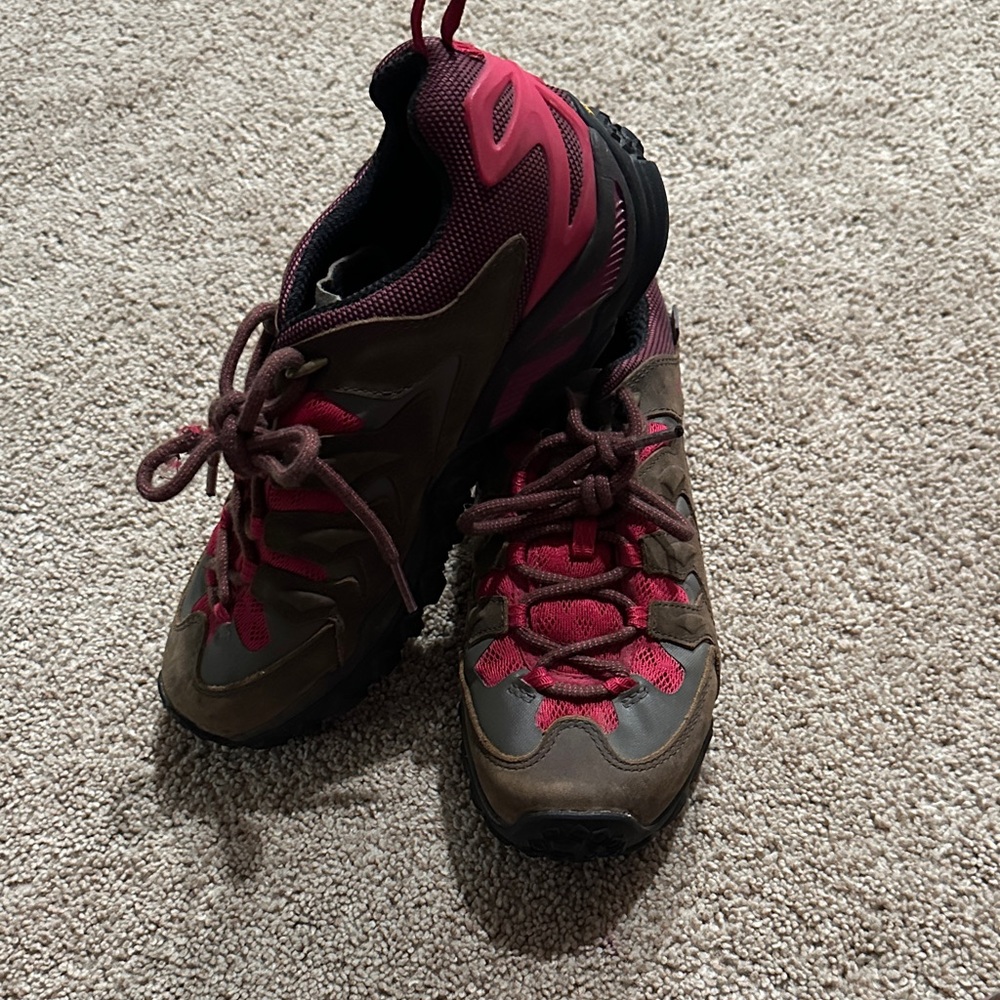 Women's Athletic Shoes in Brown and Pink